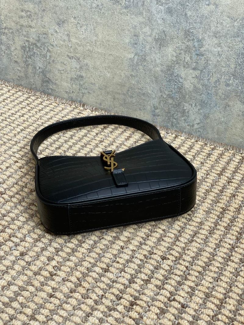 Y51 hobo bags